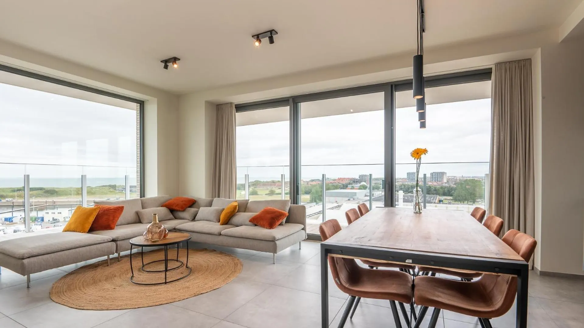Luxurious New Apartment With Stunning Views Ostende