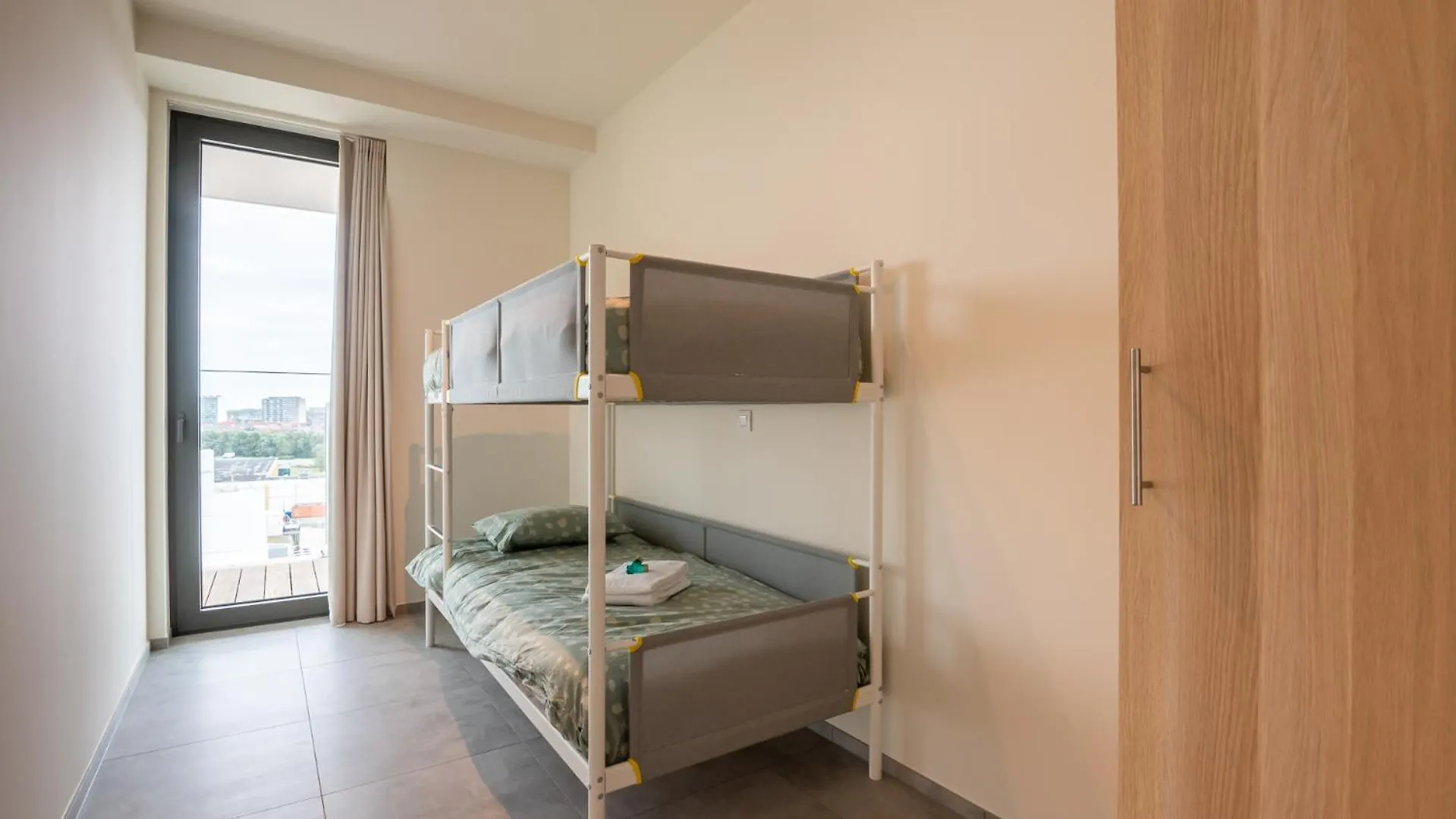 Luxurious New Apartment With Stunning Views Ostende 0*,  Bélgica